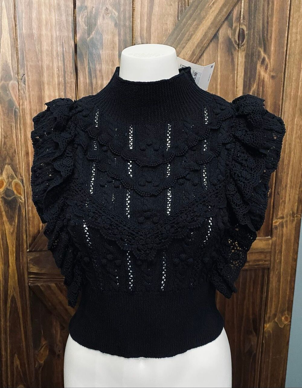 Zara Black Crop Knit Sweater Sz Medium